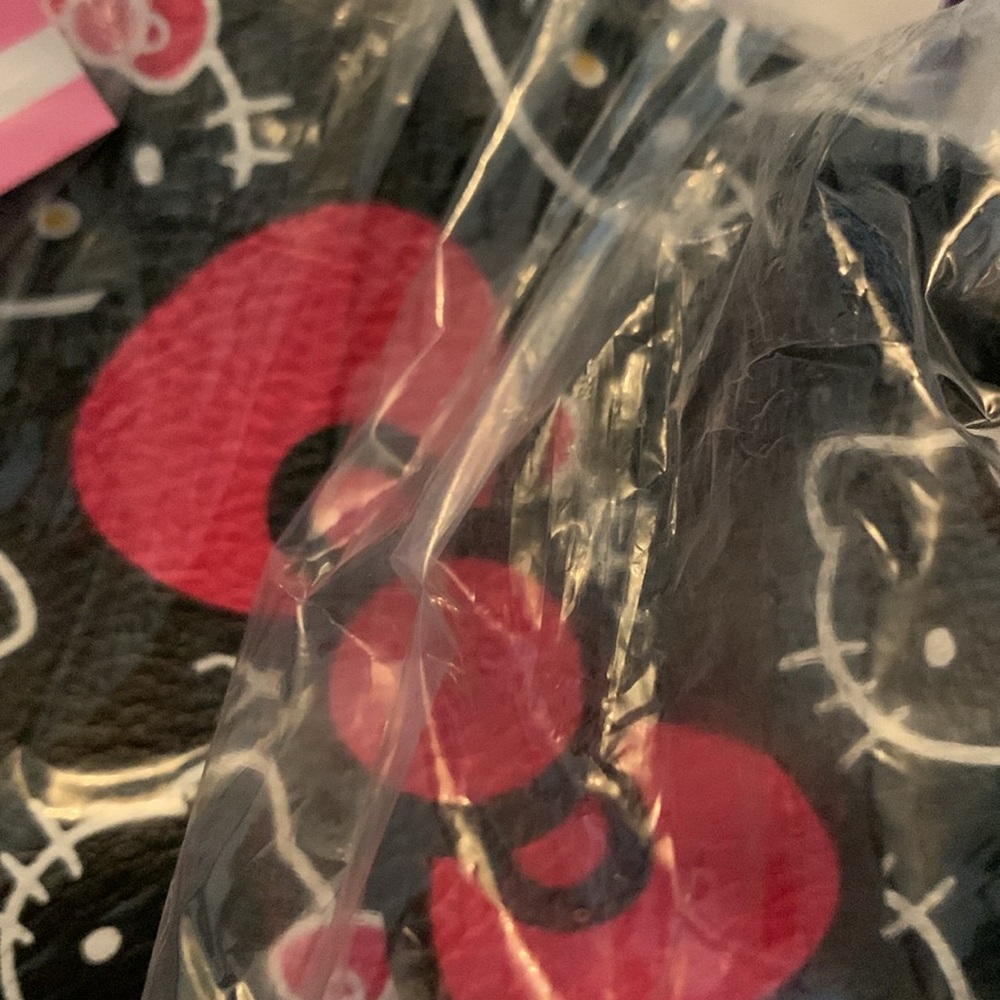 NWT Hello Kitty Mini Backpack - Picture 5 of 6